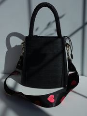 Big Black Bag - Fashion M.O.V